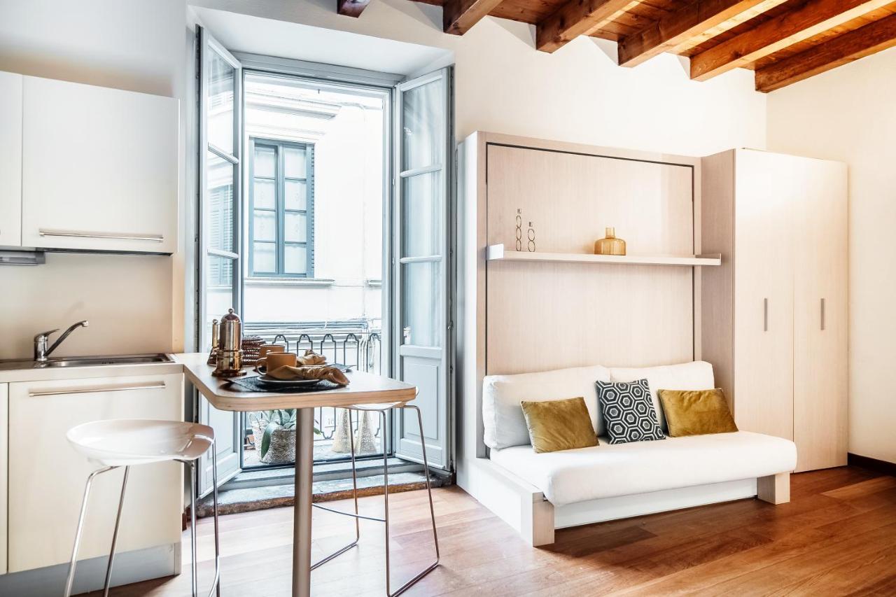 Del Pero Suite - By Myhomeincomo Exterior photo