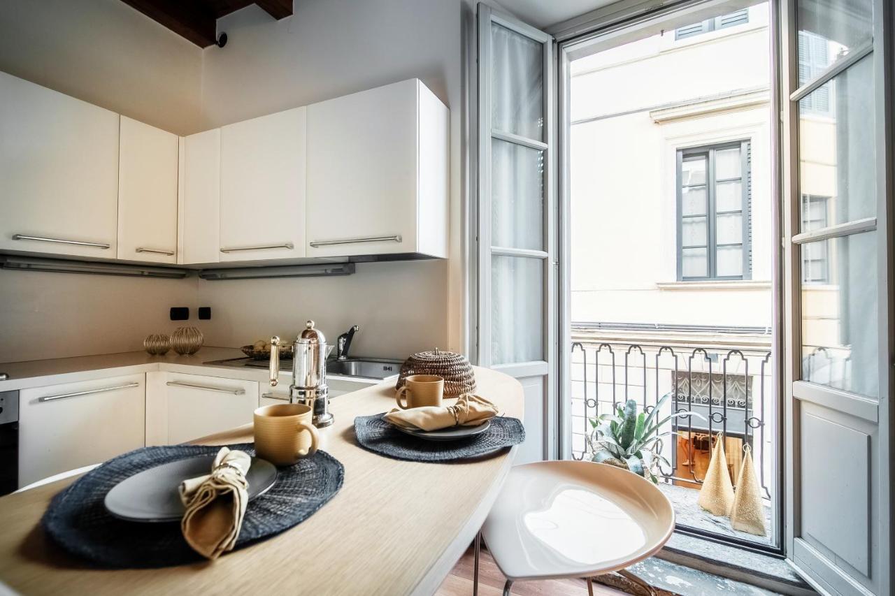 Del Pero Suite - By Myhomeincomo Exterior photo