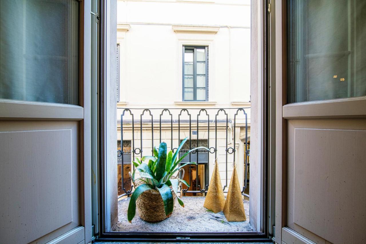 Del Pero Suite - By Myhomeincomo Exterior photo